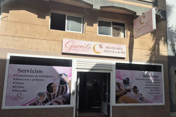 Fachada de Garrote Esencia Y Estilo en Vecindario