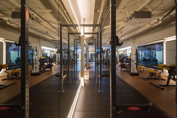 Instalaciones de La Fuerza Nutrition en Vecindario