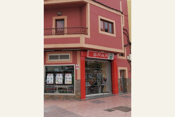 Fachada de SPAR Doctoral, Avenida de Canarias, 467, 35110 Vecindario