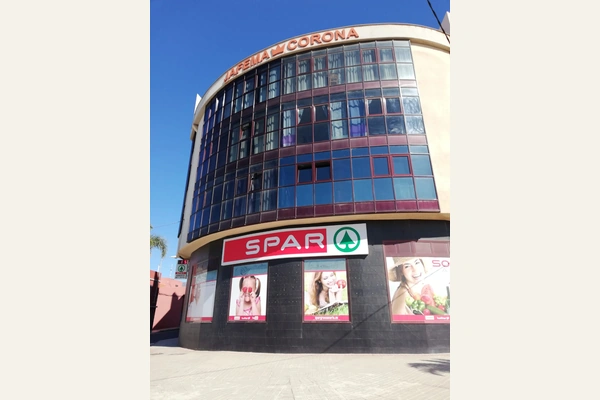 Fachada de SPAR La Orilla, Calle Garafía, 1, esquina Franchy Roca, 35110 Vecindario