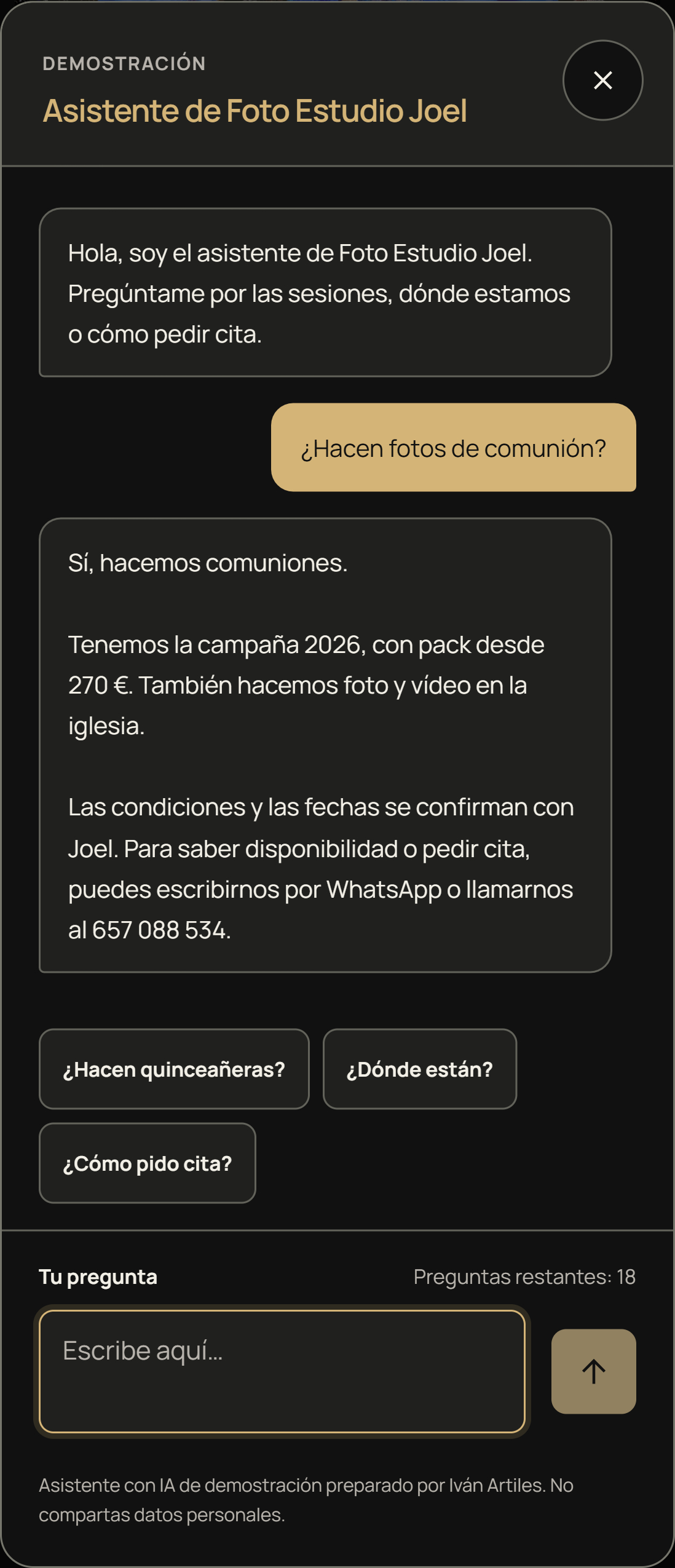 El asistente informa de la campaña y cómo contactar con el estudio Respuesta real del asistente de Foto Estudio Joel a una consulta sobre fotos de comunión